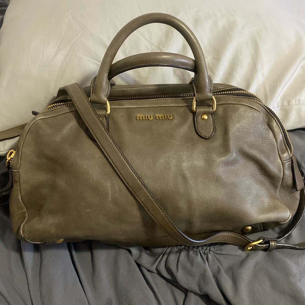 👝 Miu Miu two way bag!!